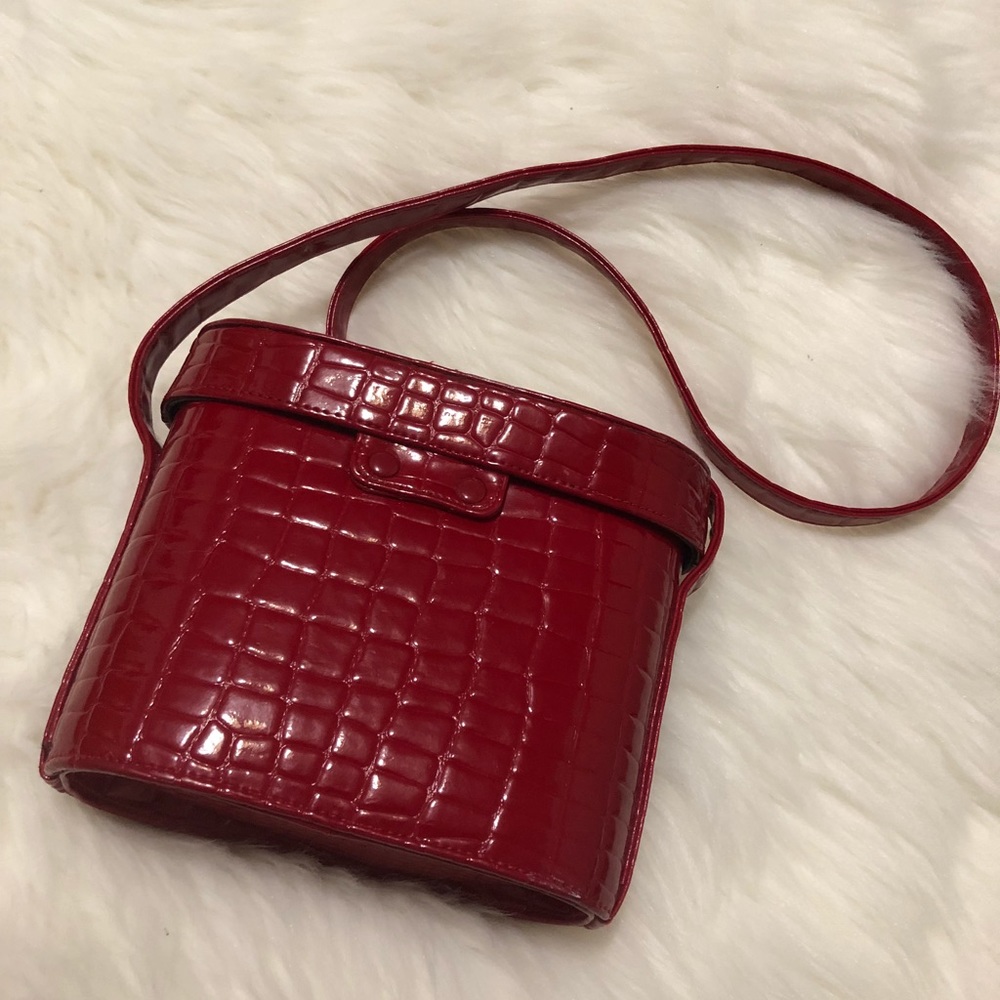 RED RATIO PURSE - Picture 3 of 5